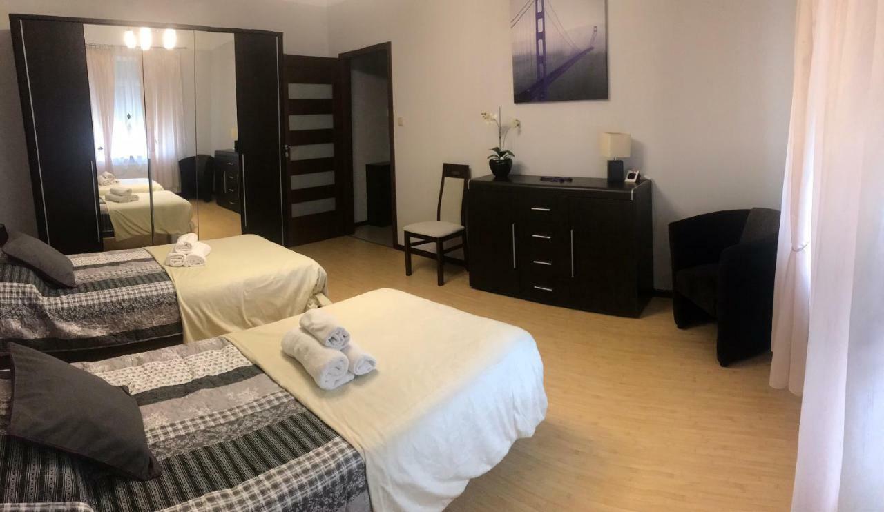 Apartment Family Краків Екстер'єр фото
